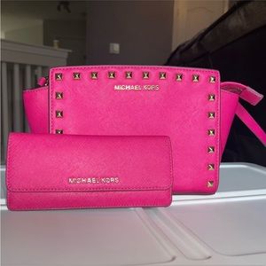 Michael Kors Fuchsia Crossbody Bag with Gold Accents